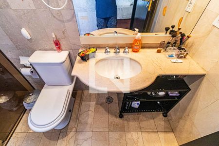 Casa à venda com 540m², 5 quartos e 2 vagas Casa à venda com 540m², 5 quartos e 2 vagasSuite 04 - Banheiro