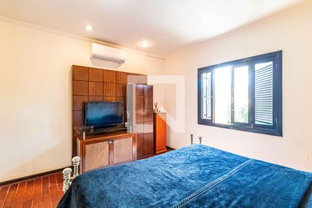 Casa à venda com 540m², 5 quartos e 2 vagas Casa à venda com 540m², 5 quartos e 2 vagasSuite 01