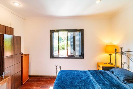 Casa à venda com 540m², 5 quartos e 2 vagas Casa à venda com 540m², 5 quartos e 2 vagasSuite 01
