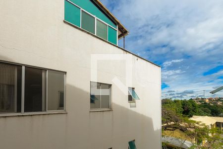 Vista da Sala de apartamento para alugar com 3 quartos, 200m² em Betim Industrial, Betim
