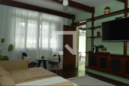 Sala de casa à venda com 3 quartos, 211m² em Taquara, Rio de Janeiro