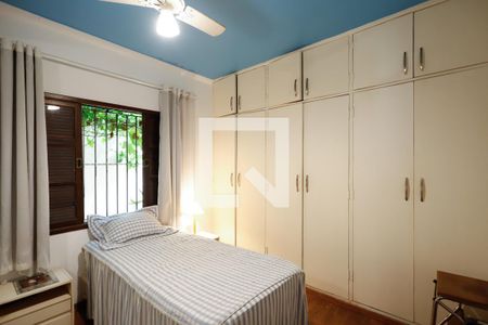 Quarto 1 de casa para alugar com 3 quartos, 250m² em Bela Aliança, São Paulo
