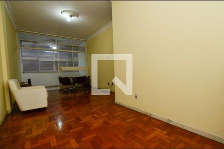 Sala de apartamento para alugar com 3 quartos, 110m² em Centro, Belo Horizonte