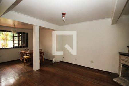 Sala de casa de condomínio à venda com 5 quartos, 150m² em Tristeza, Porto Alegre
