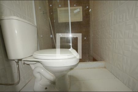 Banheiro de casa para alugar com 1 quarto, 50m² em Vila da Penha, Rio de Janeiro