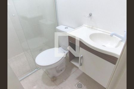 Banheiro de kitnet/studio para alugar com 1 quarto, 28m² em Vila Sonia, São Paulo