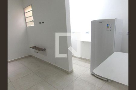 Sala/Cozinha de kitnet/studio para alugar com 1 quarto, 28m² em Vila Sonia, São Paulo