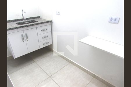 Cozinha de kitnet/studio para alugar com 1 quarto, 28m² em Vila Sonia, São Paulo