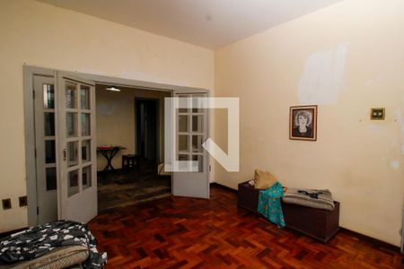 Sala de casa para alugar com 4 quartos, 220m² em Santa Efigênia, Belo Horizonte