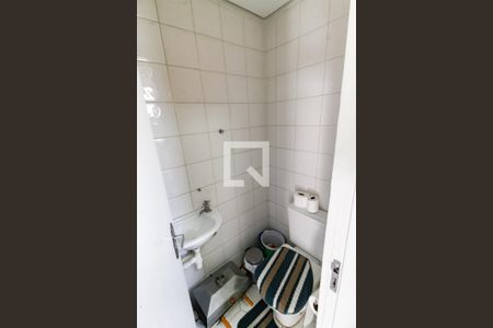 Apartamento à venda com 79m², 3 quartos e 2 vagas Apartamento à venda com 79m², 3 quartos e 2 vagasBanheiro de serviço