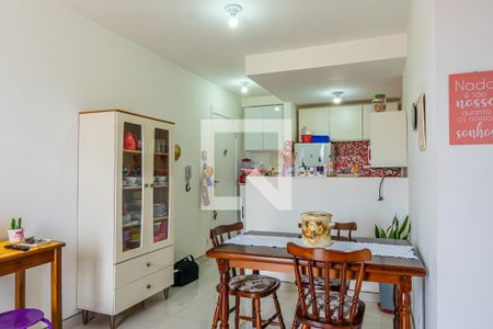 Sala de apartamento à venda com 2 quartos, 49m² em Jardim do Lago Continuação, Campinas