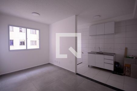 Sala de apartamento à venda com 2 quartos, 41m² em Jardim Santa Emilia, São Paulo