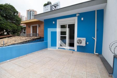 Varanda de casa à venda com 3 quartos, 240m² em Sumaré, São Paulo