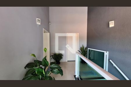 Casa à venda com 286m², 4 quartos e 4 vagas Casa à venda com 286m², 4 quartos e 4 vagasEntrada