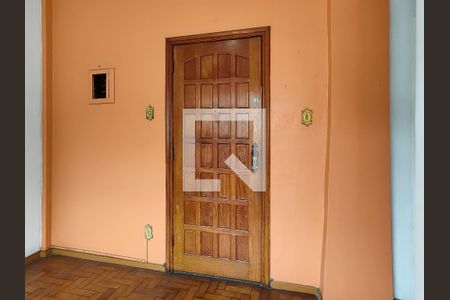 Entrada de apartamento à venda com 2 quartos, 48m² em Rio Comprido, Rio de Janeiro