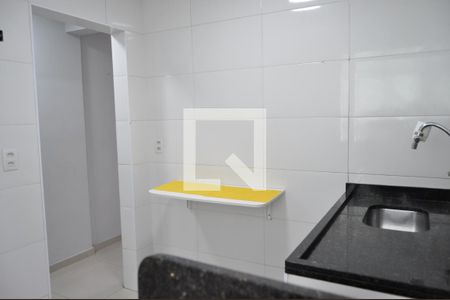 Cozinha  de apartamento à venda com 2 quartos, 52m² em Inhaúma, Rio de Janeiro