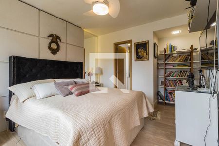 Dormitório de apartamento à venda com 2 quartos, 107m² em Passo D’areia, Porto Alegre