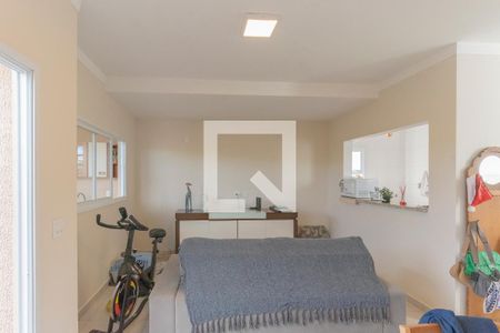 Sala de casa de condomínio à venda com 3 quartos, 80m² em Vila Marieta, Campinas