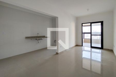 Sala de apartamento para alugar com 2 quartos, 67m² em Nova Mirim, Praia Grande