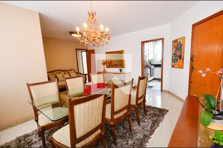 Sala de apartamento para alugar com 3 quartos, 100m² em Sagrada Família, Belo Horizonte