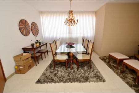 Sala de apartamento para alugar com 3 quartos, 100m² em Sagrada Família, Belo Horizonte