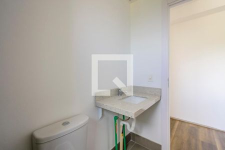 Banheiro da Suíte de apartamento à venda com 3 quartos, 67m² em Glória, Porto Alegre