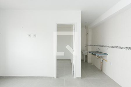 Sala de apartamento à venda com 2 quartos, 38m² em Chácara Seis de Outubro, São Paulo