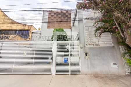 Casa de condomínio à venda com 53m², 2 quartos e 1 vaga Casa de condomínio à venda com 53m², 2 quartos e 1 vagaFachada