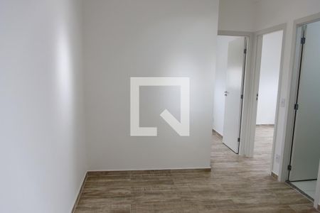 sala de apartamento à venda com 2 quartos, 43m² em Km 18, Osasco