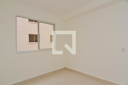 Sala de apartamento para alugar com 2 quartos, 32m² em Piqueri, São Paulo