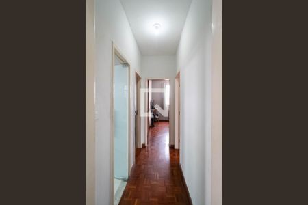 Corredor de apartamento à venda com 3 quartos, 100m² em Jardim Leblon, Belo Horizonte