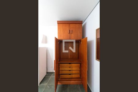 Kitnet - Armário de kitnet/studio para alugar com 1 quarto, 25m² em Jardim Santa Genebra Ii (barao Geraldo), Campinas