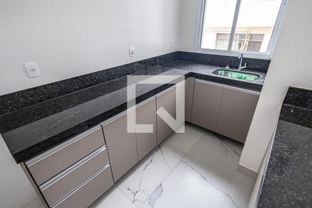 Cozinha de apartamento à venda com 2 quartos, 111m² em Padre Eustáquio, Belo Horizonte