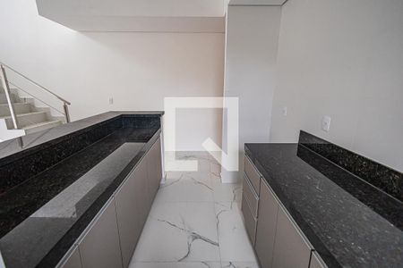 Cozinha de apartamento à venda com 2 quartos, 111m² em Padre Eustáquio, Belo Horizonte