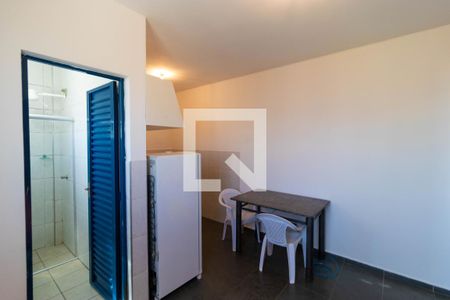 Studio para alugar com 35m², 1 quarto e 1 vaga Studio para alugar com 35m², 1 quarto e 1 vagaCozinha