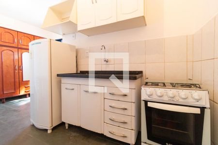 Studio para alugar com 35m², 1 quarto e 1 vaga Studio para alugar com 35m², 1 quarto e 1 vagaCozinha