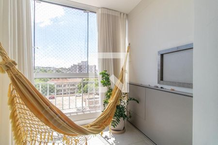 Varanda de apartamento à venda com 3 quartos, 70m² em Teresópolis, Porto Alegre