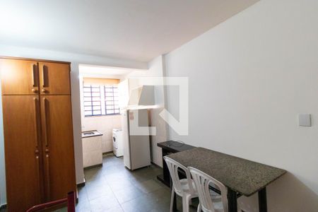 Studio para alugar com 30m², 1 quarto e 1 vagaKitnet