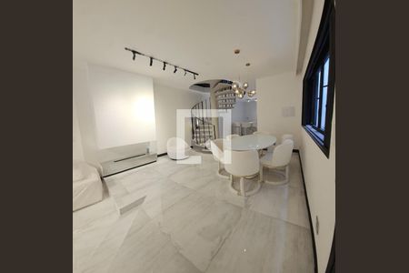 Casa à venda com 240m², 4 quartos e 2 vagasFoto 01