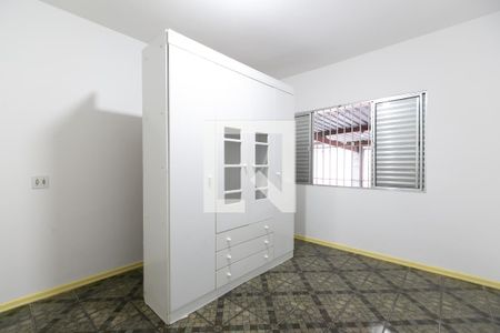 Quarto 1   de casa à venda com 2 quartos, 150m² em Vila Jacuí, São Paulo