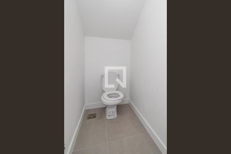 Casa à venda com 210m², 3 quartos e 4 vagas Casa à venda com 210m², 3 quartos e 4 vagasLavabo