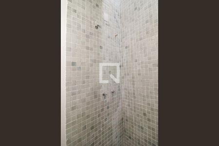 Casa à venda com 210m², 3 quartos e 4 vagas Casa à venda com 210m², 3 quartos e 4 vagasBanheiro da Suíte 2