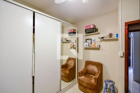 Quarto 2 de casa à venda com 4 quartos, 260m² em Jardim Botânico, Porto Alegre