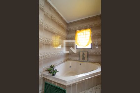 Casa à venda com 310m², 3 quartos e 4 vagas Casa à venda com 310m², 3 quartos e 4 vagasBanheiro da Suíte 2