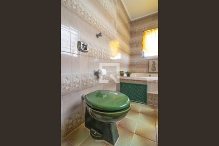 Casa à venda com 310m², 3 quartos e 4 vagas Casa à venda com 310m², 3 quartos e 4 vagasBanheiro da Suíte 2