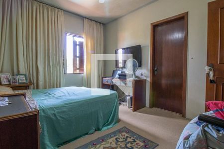 Casa à venda com 310m², 3 quartos e 4 vagas Casa à venda com 310m², 3 quartos e 4 vagasSuite 3