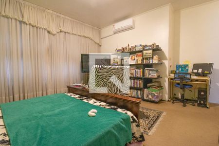 Casa à venda com 310m², 3 quartos e 4 vagas Casa à venda com 310m², 3 quartos e 4 vagasSuite 2