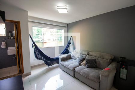 Sala de casa de condomínio para alugar com 2 quartos, 89m² em Jardim Nossa Senhora do Carmo, São Paulo