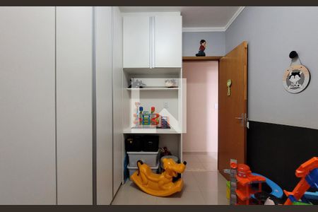 Quarto de apartamento à venda com 2 quartos, 120m² em Campestre, Santo André