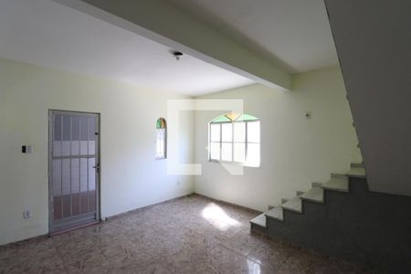 Casa de condomínio para alugar com 150m², 3 quartos e 1 vagaSala